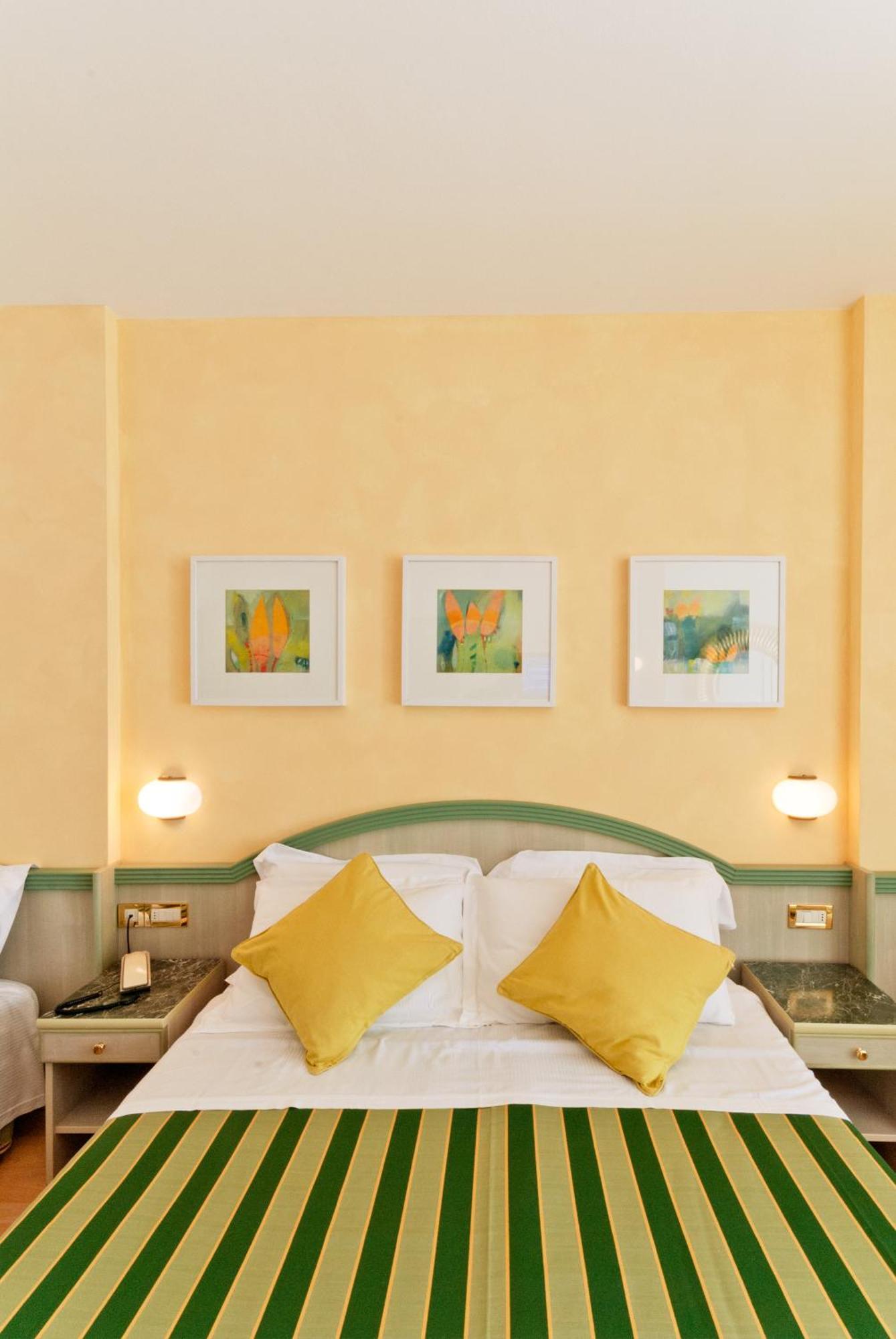 Hotel Montecarlo Bibione Chambre photo