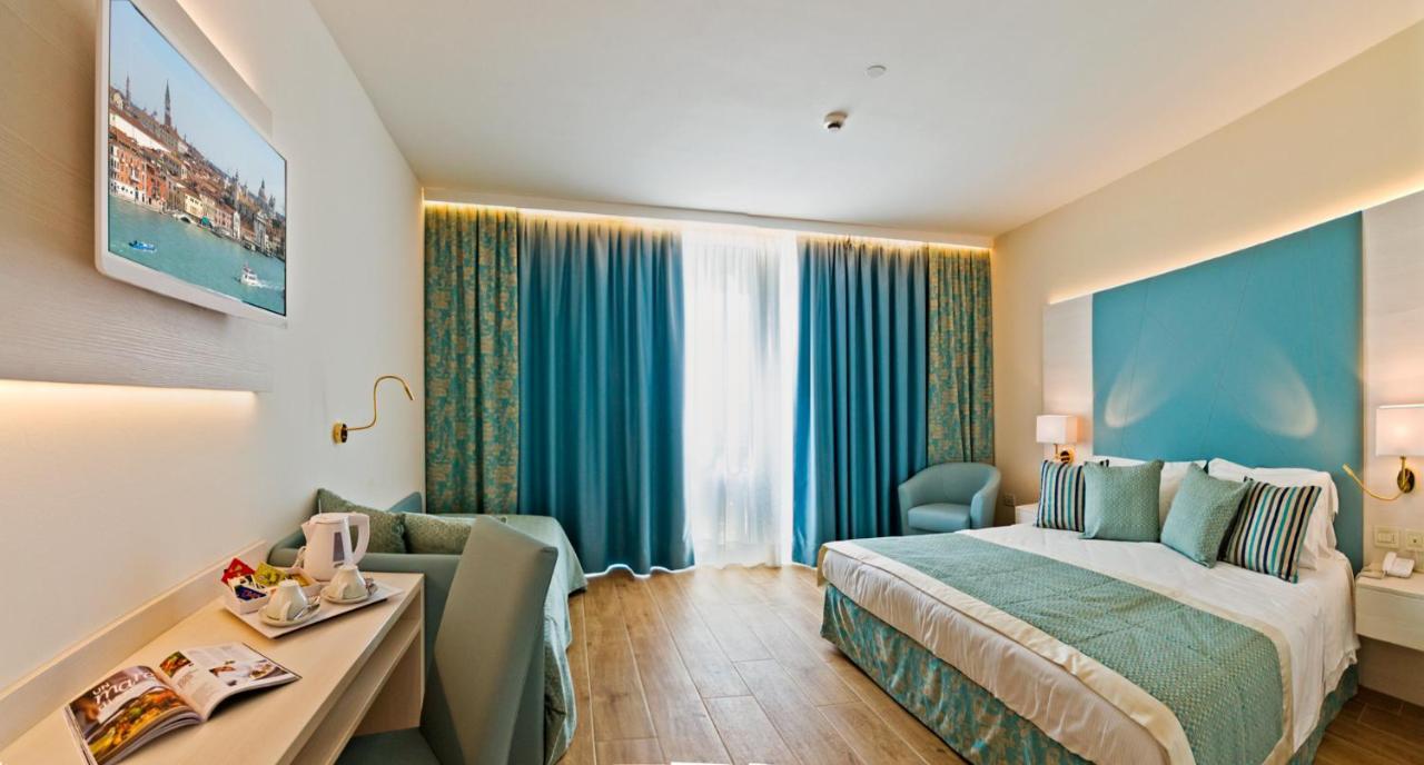 Hotel Montecarlo Bibione Extérieur photo